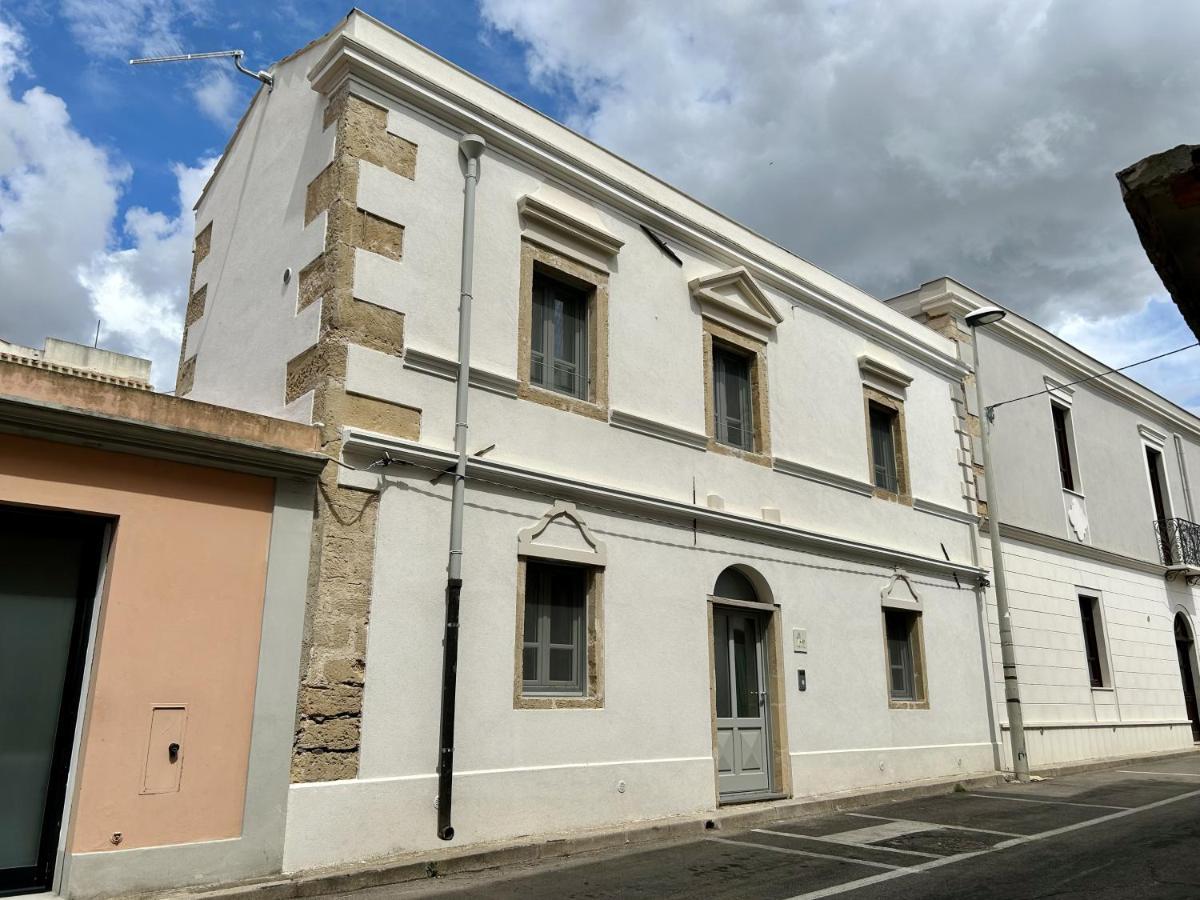 Hotel Palazzo Ma.Ri.Lu. Càbras Exteriér fotografie
